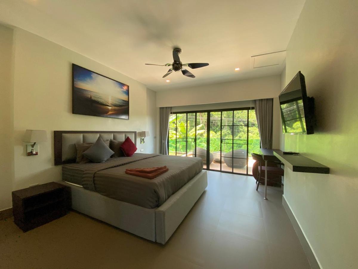 The Elegance Pool Villa *